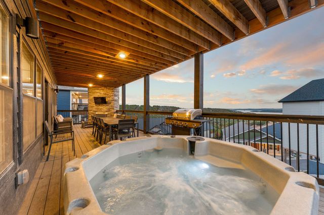 11 David Shawn Drive Drive, Branson, MO 65616