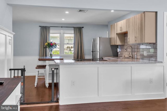 105 BOULDER LAKE DR, Tuckerton, NJ 08087
