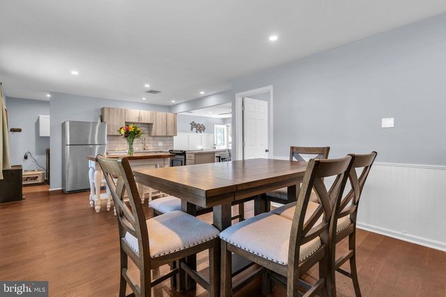 105 BOULDER LAKE DR, Tuckerton, NJ 08087