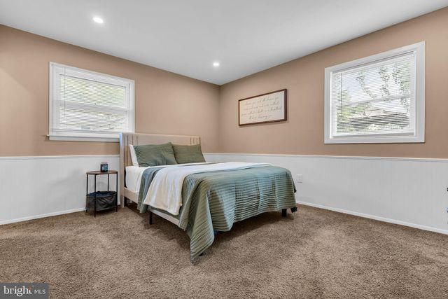 105 BOULDER LAKE DR, Tuckerton, NJ 08087
