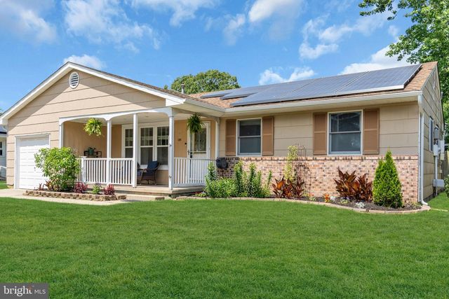 105 BOULDER LAKE DR, Tuckerton, NJ 08087
