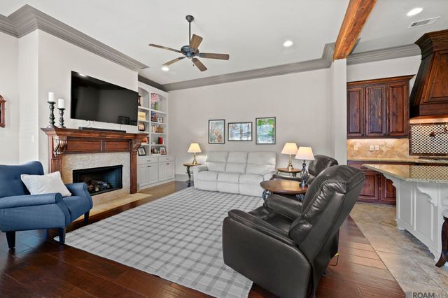13434 Quail Grove Ave, Baton Rouge, LA 70809