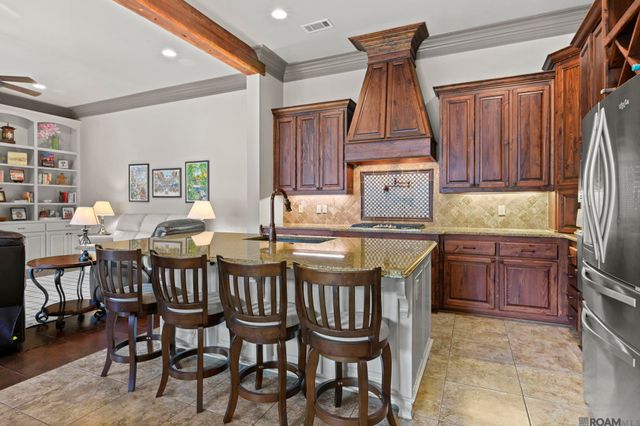 13434 Quail Grove Ave, Baton Rouge, LA 70809