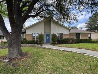 1930 Westminster Drive, Carrollton, TX 75007