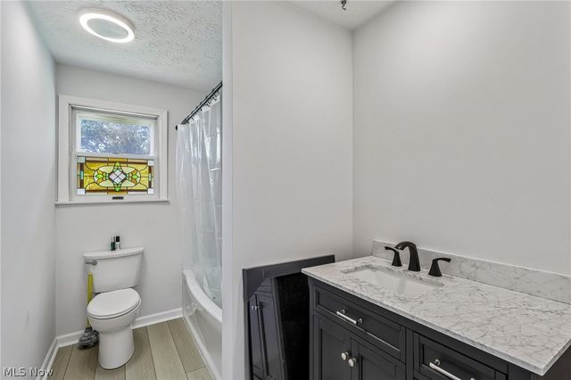 4300 Washington Avenue, Lorain, OH 44052