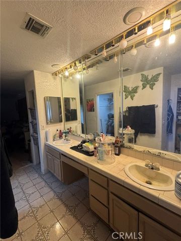 27040 Ventura, Cathedral City, CA 92234