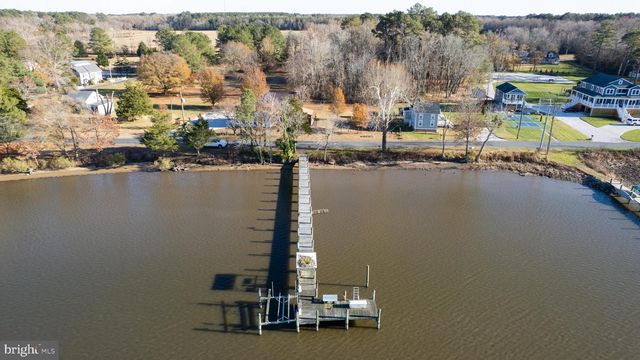 11453 RIVERTON RD, Mardela Springs, MD 21837