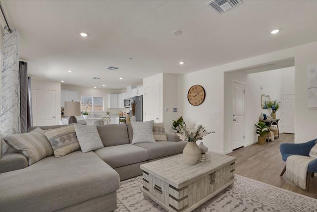 18460 Inland Passage Way, Lathrop, CA 95330
