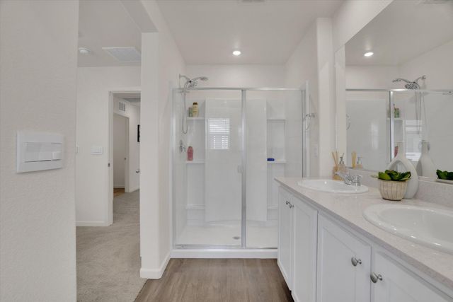 18460 Inland Passage Way, Lathrop, CA 95330