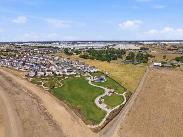 18460 Inland Passage Way, Lathrop, CA 95330