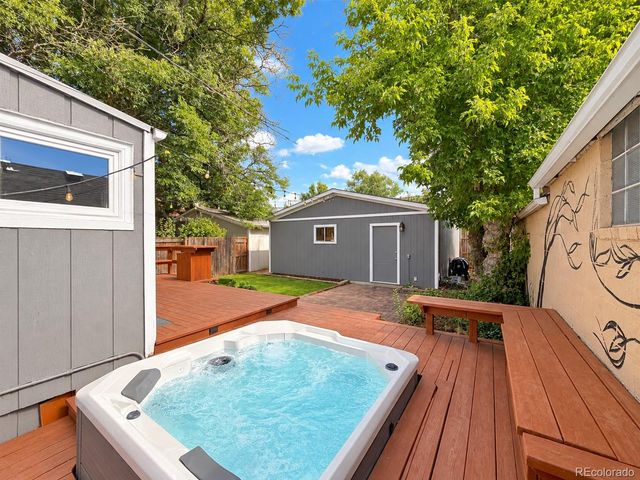 970 S Pearl Street, Denver, CO 80209