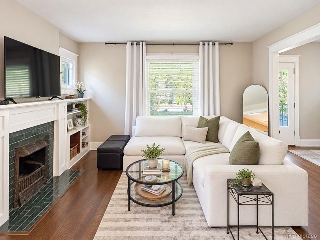 970 S Pearl Street, Denver, CO 80209