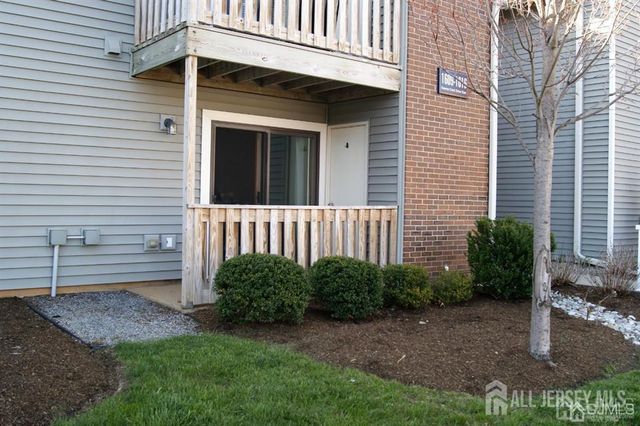 1609 Ravens Crest Drive, Plainsboro, NJ 08536