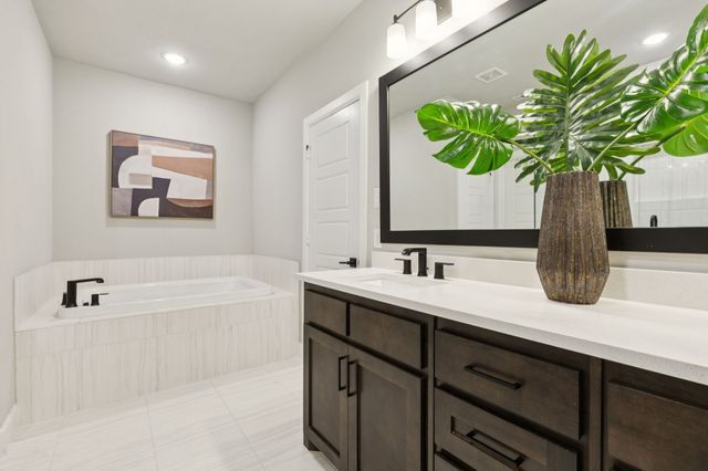 7121 Laurel Ridge, Dallas, TX 75231