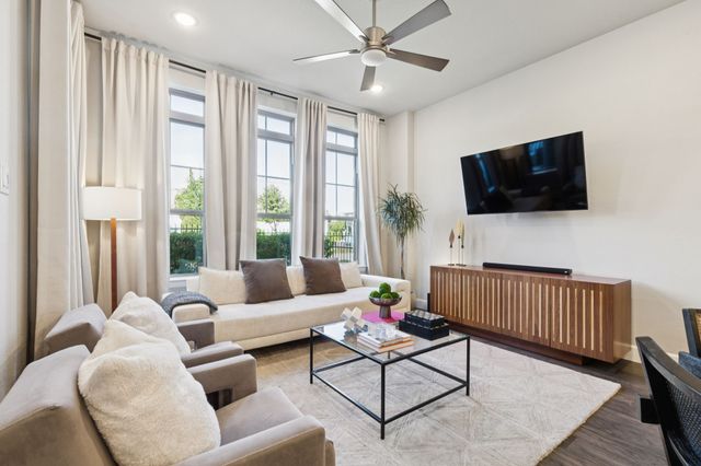 7121 Laurel Ridge, Dallas, TX 75231