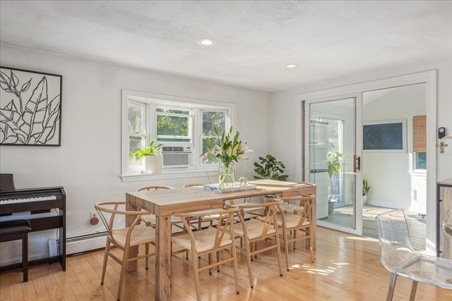 49 Longfellow Dr, Newburyport, MA 01950