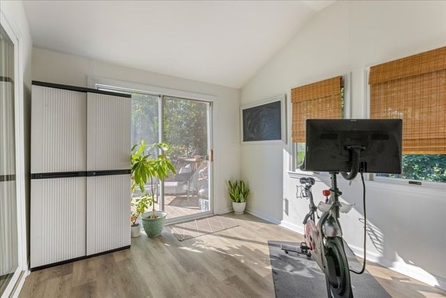 49 Longfellow Dr, Newburyport, MA 01950