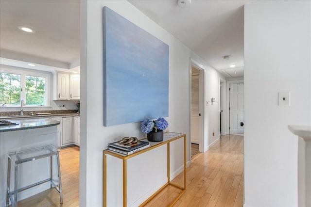 49 Longfellow Dr, Newburyport, MA 01950