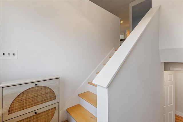 49 Longfellow Dr, Newburyport, MA 01950