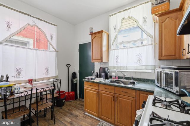 2914 TURNER ST, Philadelphia, PA 19121