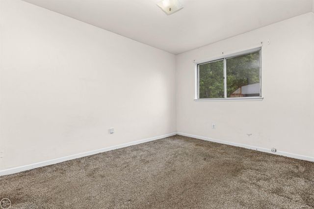 6793 Prospect Avenue, Warren, MI 48091