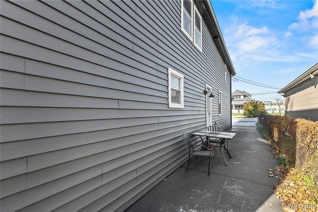 93 Edgar Avenue, Tonawanda, NY 14207