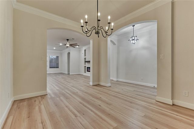 154 Wyndemere Drive, Montgomery, TX 77356