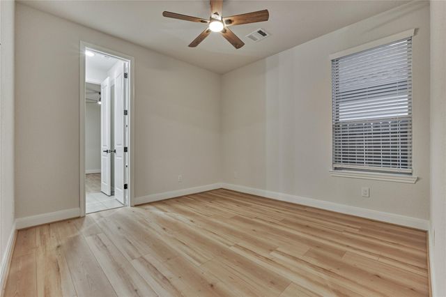 154 Wyndemere Drive, Montgomery, TX 77356