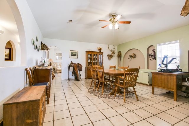 14550 Deer Valley Drive, Carlsbad, TX 76934