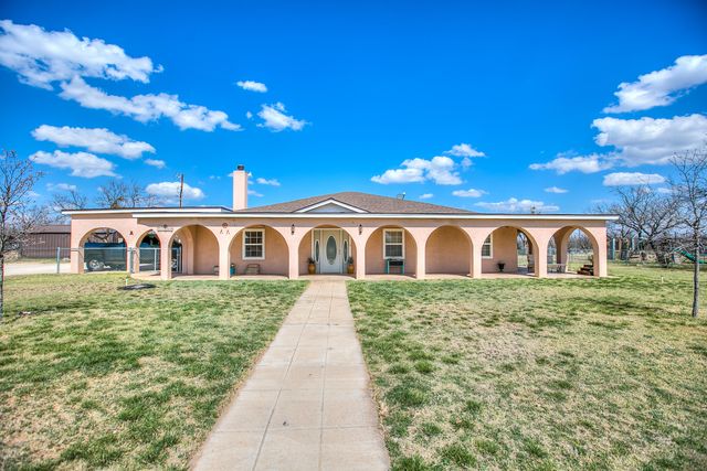 14550 Deer Valley Drive, Carlsbad, TX 76934