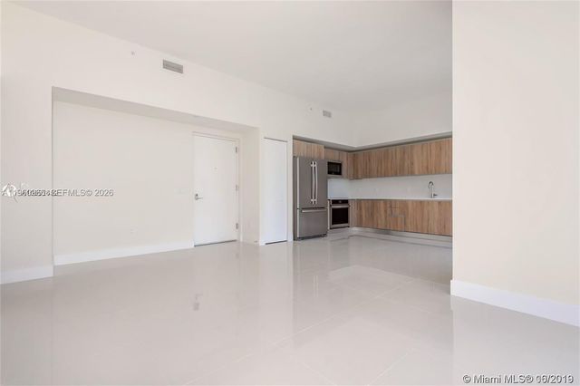 2960 NE 207th St TS-102, Aventura, FL 33180