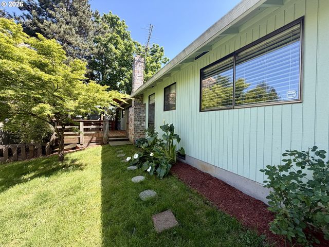 2715 Sw 31ST St, Gresham, OR 97080