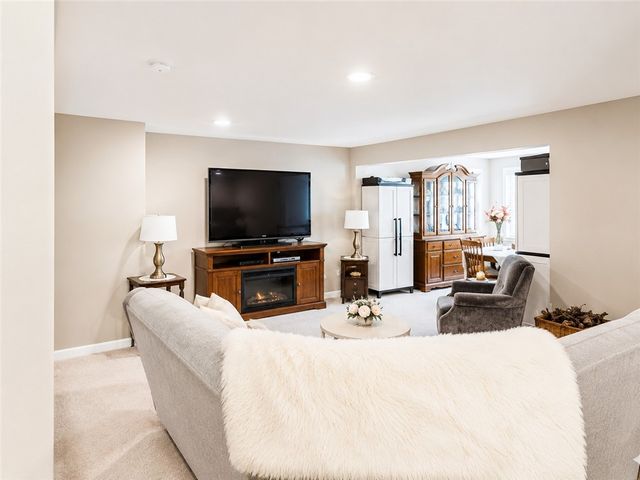 380 Trinity Way, Pine Twp, PA 15090