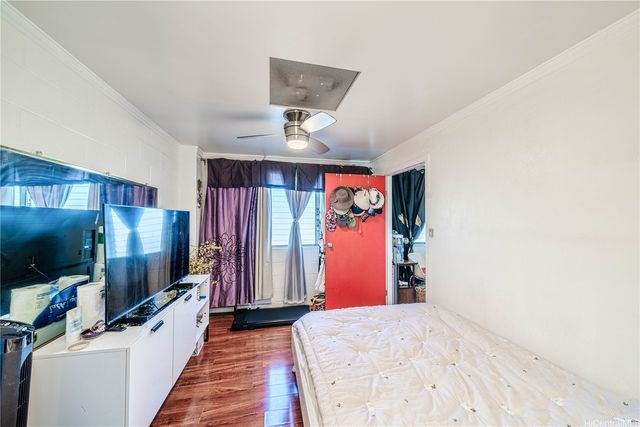 2203 Young Street 1, Honolulu, HI 96826