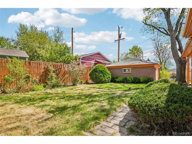 205 Pike St, Northglenn, CO 80233