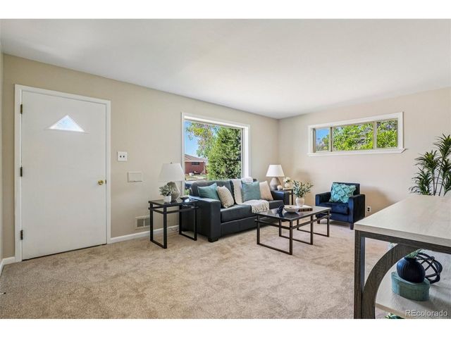 205 Pike St, Northglenn, CO 80233