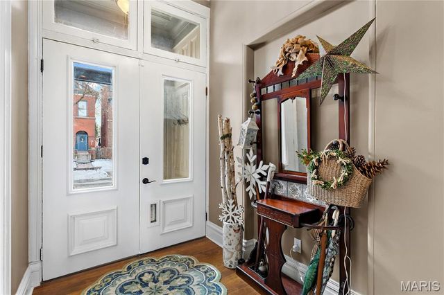 2319 Whittemore Place, St Louis, MO 63104