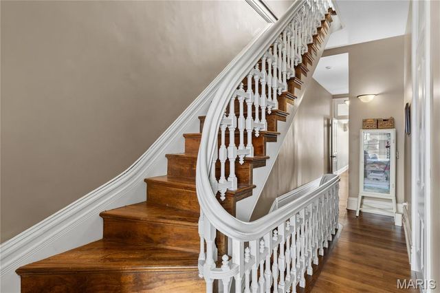 2319 Whittemore Place, St Louis, MO 63104