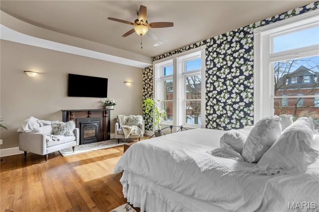 2319 Whittemore Place, St Louis, MO 63104