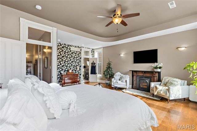 2319 Whittemore Place, St Louis, MO 63104