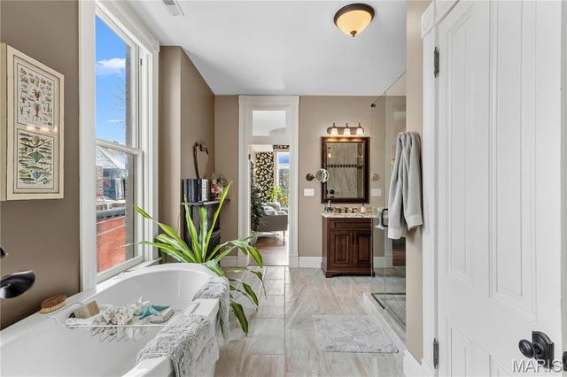 2319 Whittemore Place, St Louis, MO 63104