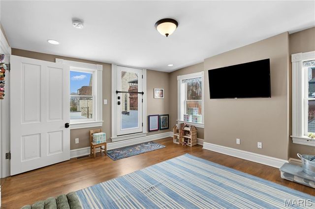 2319 Whittemore Place, St Louis, MO 63104