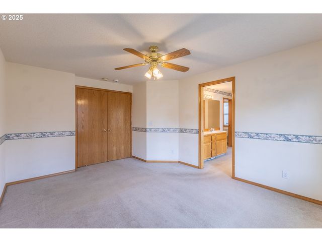 10605 Ne 19TH St, Vancouver, WA 98664