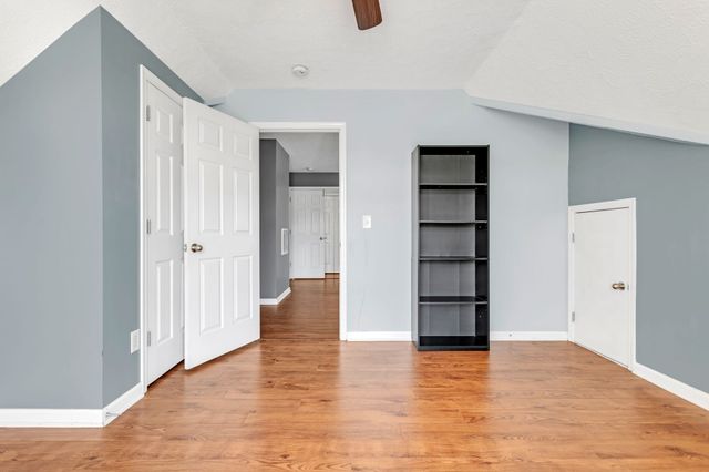 425 Creekside Ln, Spring Hill, TN 37174