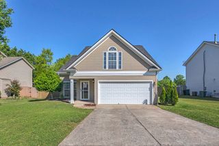 425 Creekside Ln, Spring Hill, TN 37174