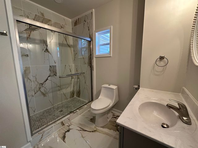 122 Sunset Drive, Gaffney, SC 29340