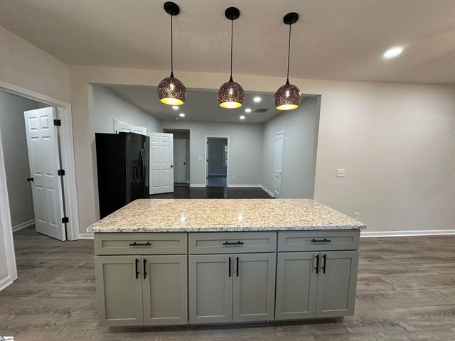 122 Sunset Drive, Gaffney, SC 29340