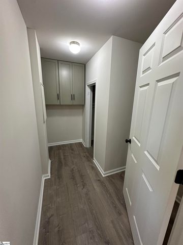 122 Sunset Drive, Gaffney, SC 29340