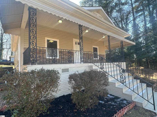 122 Sunset Drive, Gaffney, SC 29340