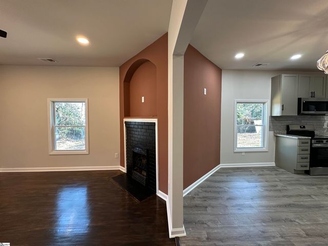 122 Sunset Drive, Gaffney, SC 29340